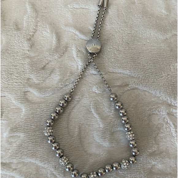 Michael Kors EUC Beaded Adjustable Bracelet Set - Picture 5 of 5